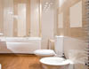 Badezimmer mit Holz Fu�boden